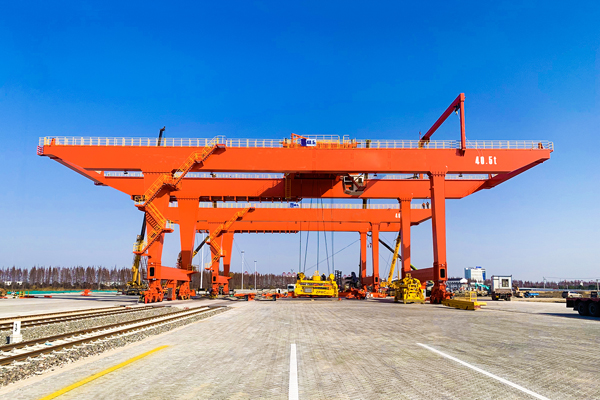 大跨度集装箱龙门吊的结构稳定性如何保障